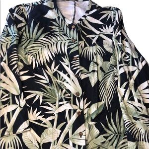 New with tags Kriss Cross Silk blouse with floral design